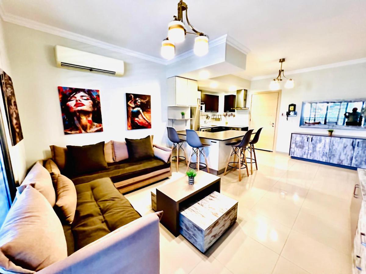 Nuna 102 Apartment Larnaca Exterior photo